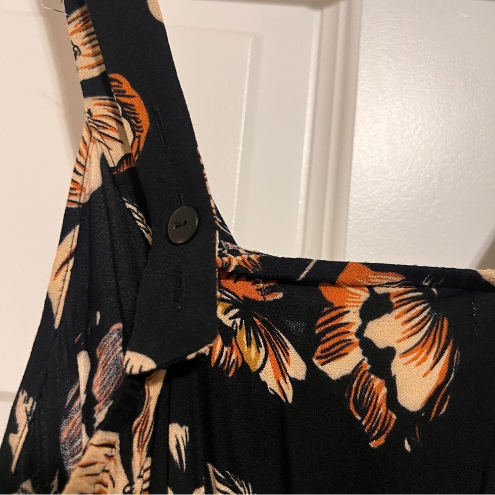 Saltwater LUXE Black Floral Cropped Jumpsuit - Picture 6 of 9